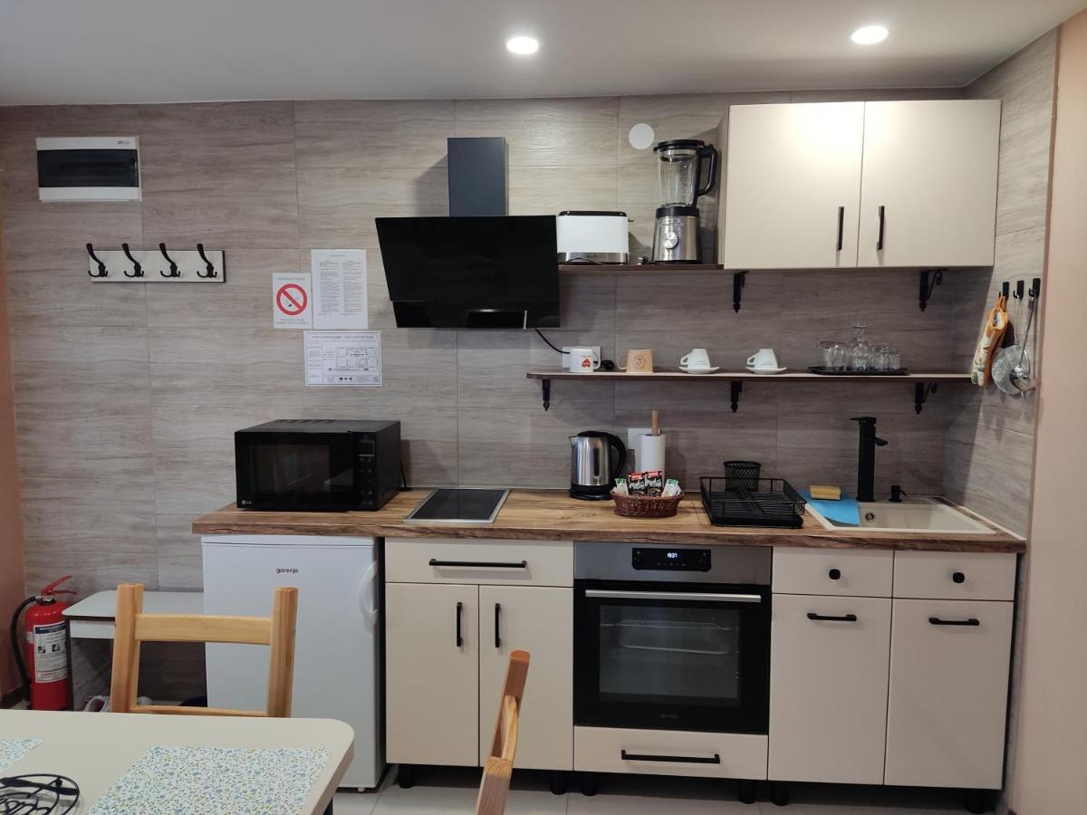 Apartmani Sladjana Novi Sad Bagian luar foto